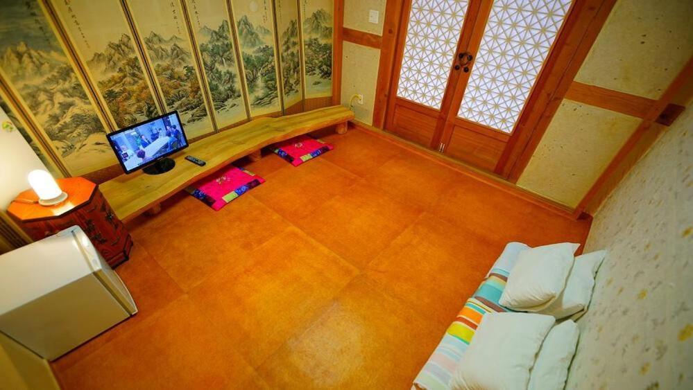 Kumwondang Jeonju Hanokstay ภายนอก รูปภาพ