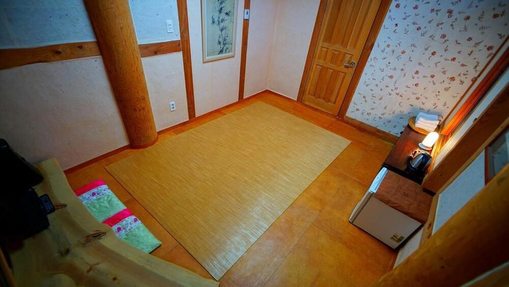 Kumwondang Jeonju Hanokstay ภายนอก รูปภาพ